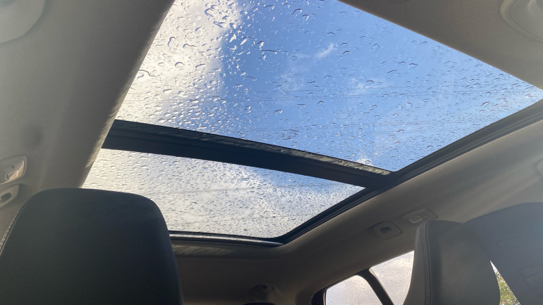 Volvo XC40 2.0 B3P Ultra Dark 5dr Auto Petrol Estate